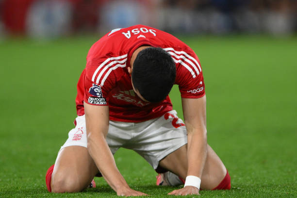 一波又一波 一波又一波